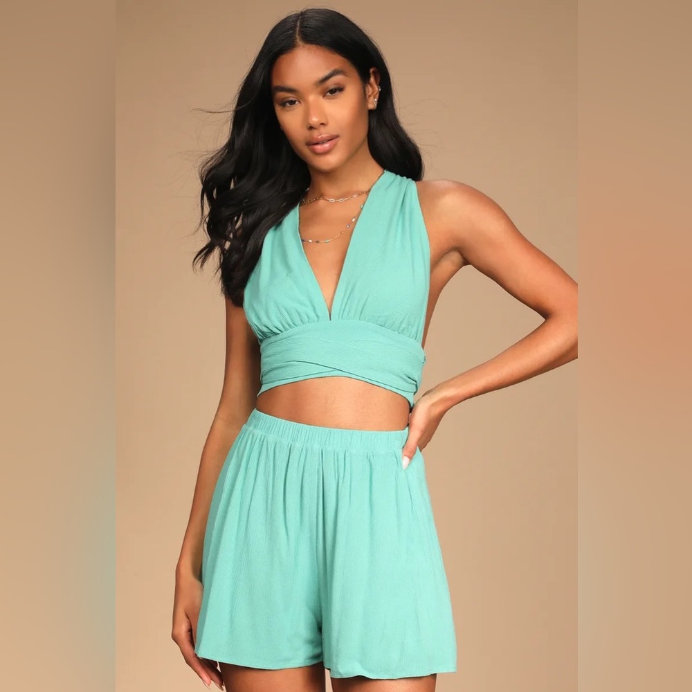 NWOT Lulus Teal Green/Blue Two-piece top and shorts set XS